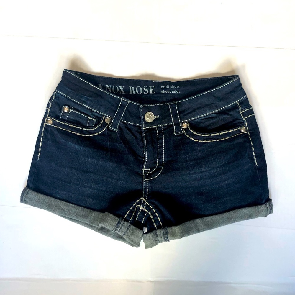 KNOX ROSE Size 4 shorts!